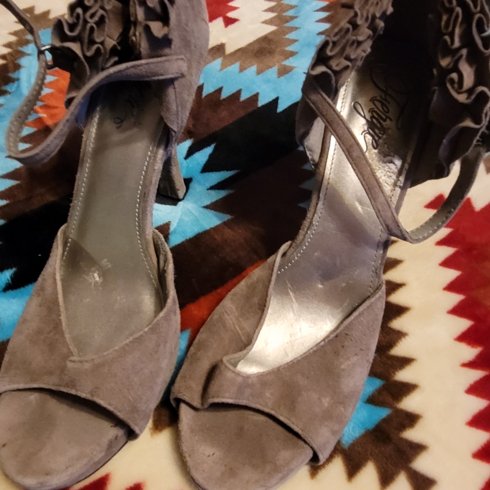 Fergie size 10 dress shoes